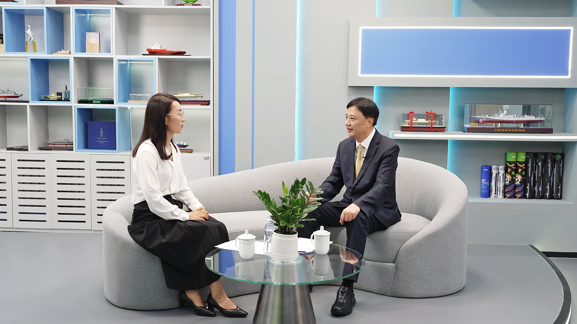 中國船舶報(bào)專訪省二輕集團(tuán)副總經(jīng)理方力