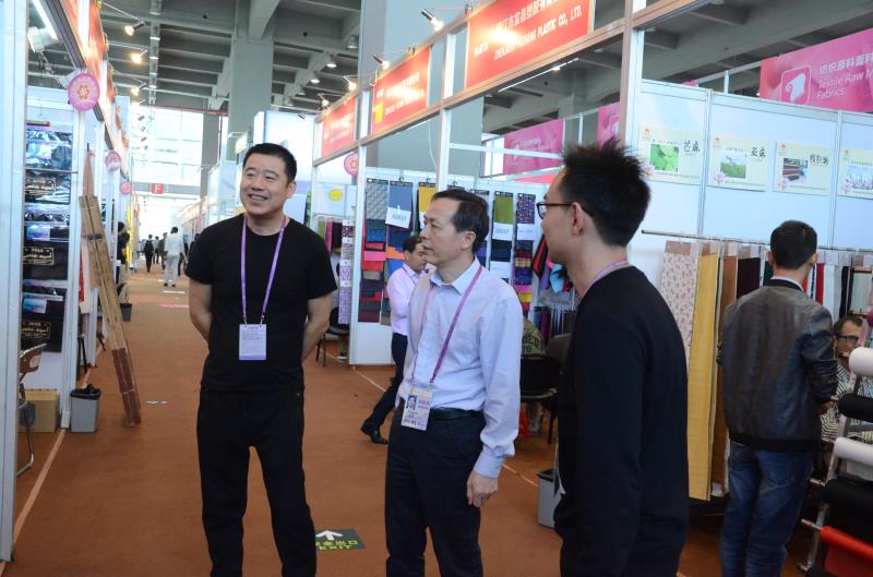 集團(tuán)公司黨委書(shū)記、總經(jīng)理虞岳明赴廣州考察交流