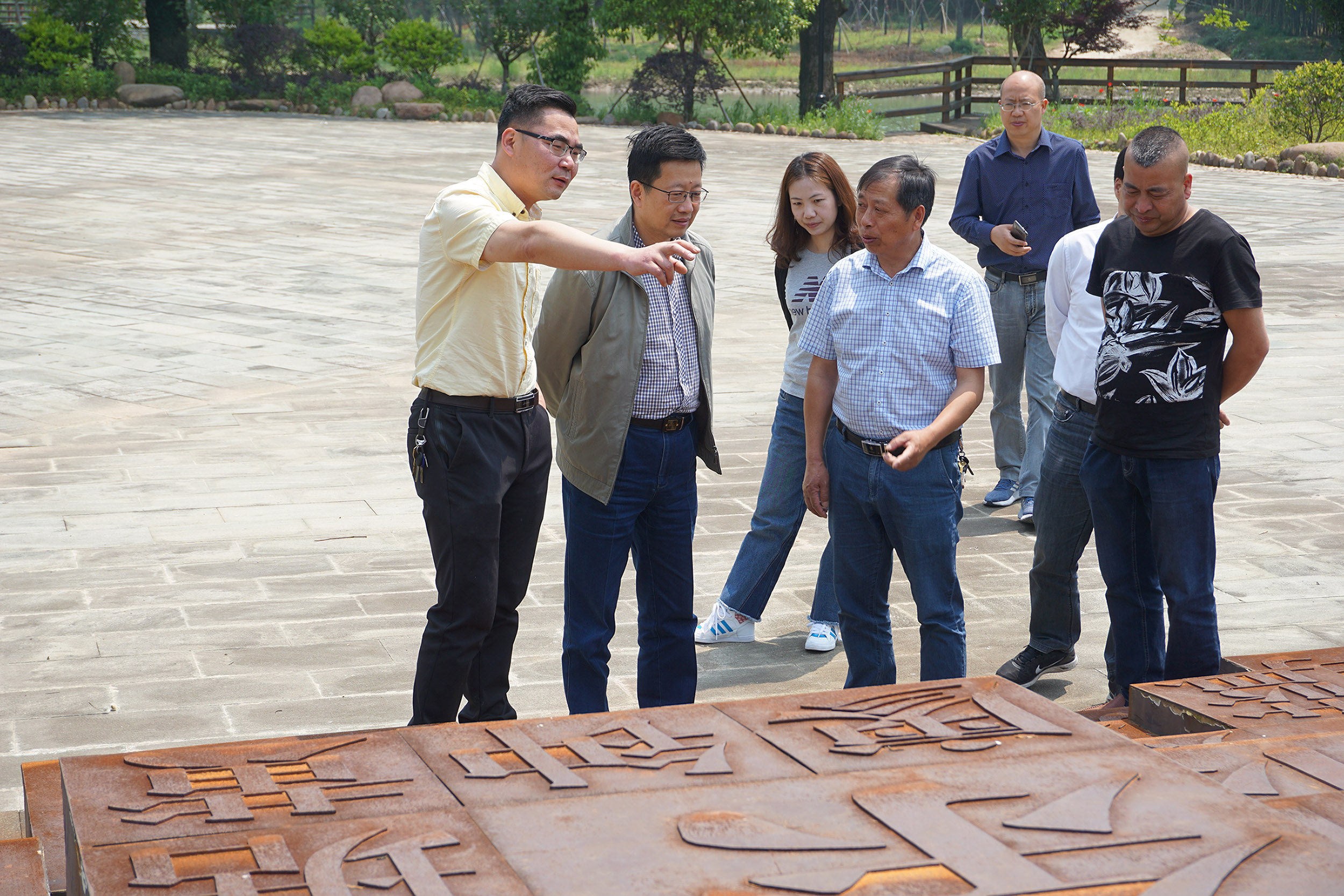 集團公司開展“千企結(jié)千村、消滅薄弱村”專項行動