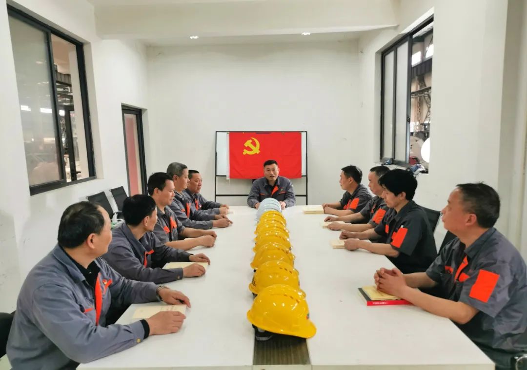 省二輕集團(tuán)申達(dá)機(jī)器公司黨委構(gòu)建“三勤三干”學(xué)習(xí)機(jī)制推動(dòng)主題教育走深走實(shí)